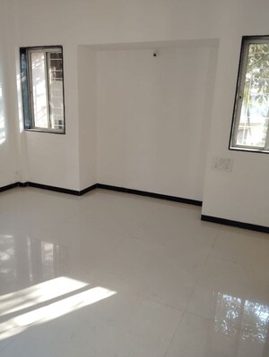 Room in 3 BHK Apartment at High Class Residency, Bavdhan – for Rent