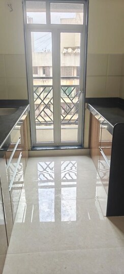 1 BHK + Basement Apartment For Rent in Vijay Orovia