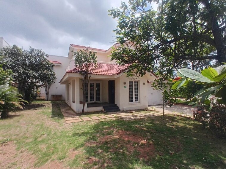 Garden, mulberry-meadows 4 Bedroom 4800 Sq.Ft. Villa In Devanahalli Bangalore 10613133