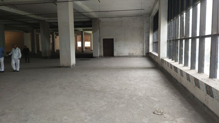  Parking, t t c industrial area Commercial Warehouse 12000 Sq.Ft. In T.T.C. Industrial Area Navi Mumbai 10613138