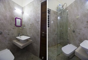 Bathroom in  Pg at Goregaon East – for Rent