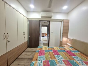 Bedroom in 1 BHK Apartment at Lodha Casa Royale, Balkum Pada – for Rent