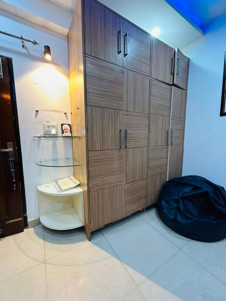 Room, ambala highway 3 Bedroom 1850 Sq.Ft. Apartment In Ambala Highway Zirakpur 10613153