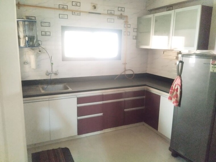 Kitchen, memnagar 3 Bedroom 125 Sq.Yd. Apartment In Memnagar Ahmedabad 10613177