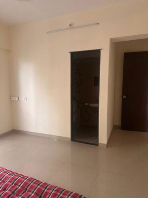 Room in 3 BHK Apartment at Sanjona Abhilash Annex, Chembur – for Rent
