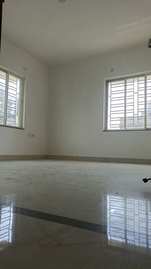 Room in 2 BHK Apartment at New Town Action Area ii – for Sale