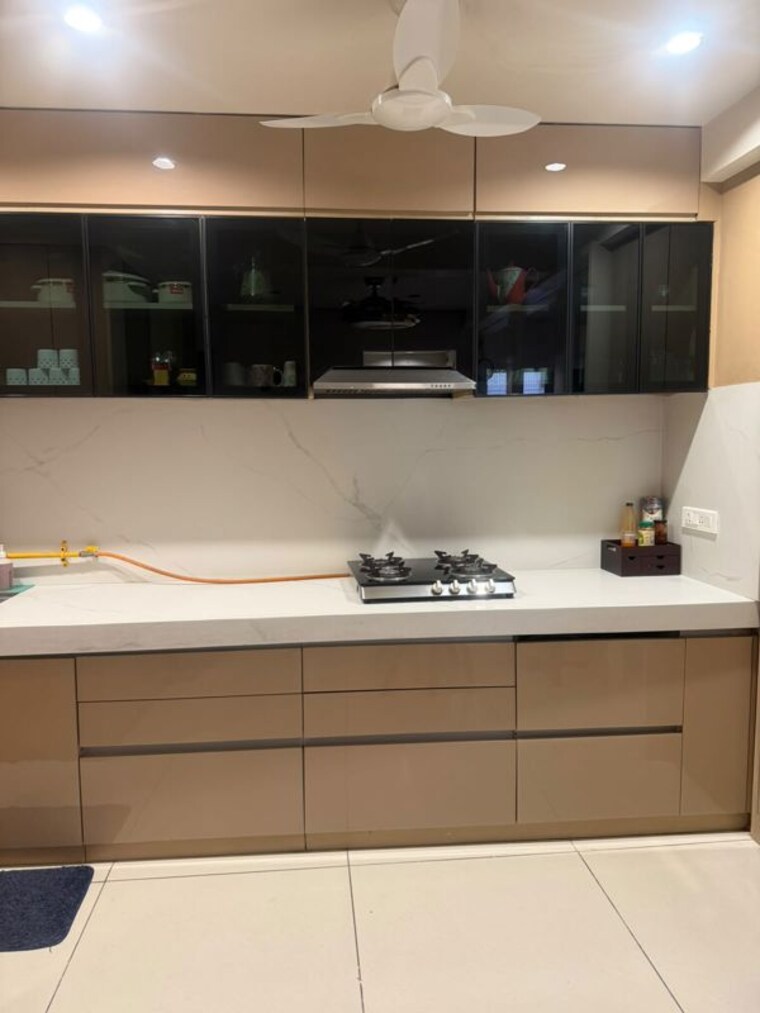 Kitchen, vastrapur 3 Bedroom 1815 Sq.Ft. Apartment In Vastrapur Ahmedabad 10613206