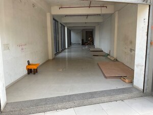  Showroom For Rent in Ambli Road