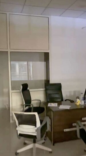  Office Space For Rent in Vaishnodevi Circle