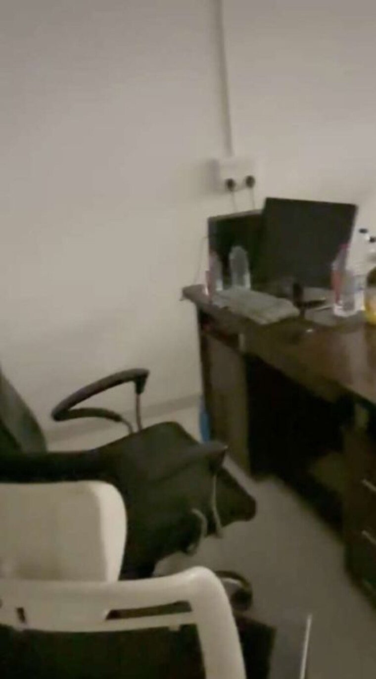 Team Area, vaishnodevi circle Commercial Office Space 626 Sq.Ft. In Vaishnodevi Circle Ahmedabad 10595694