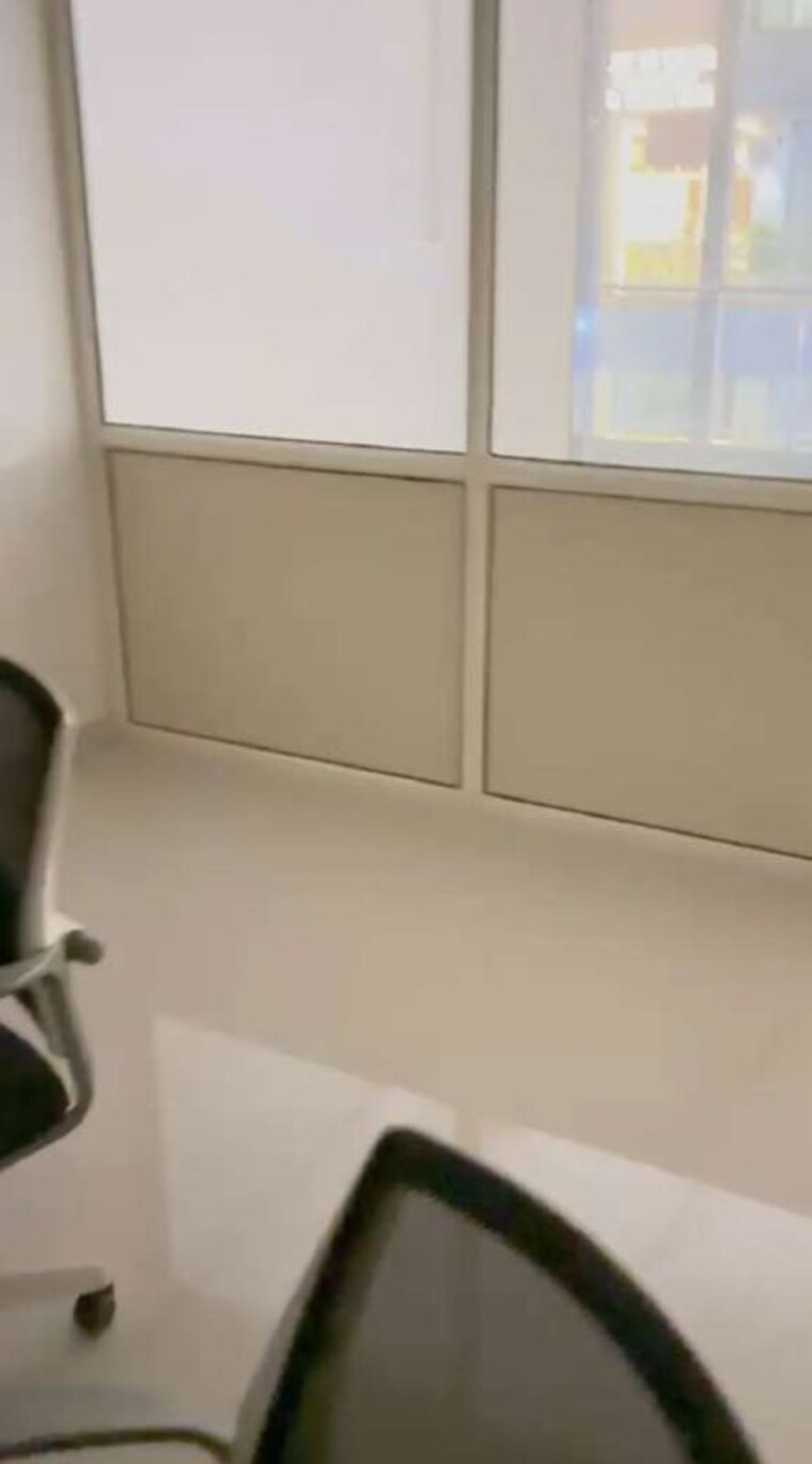 Team Area, vaishnodevi circle Commercial Office Space 626 Sq.Ft. In Vaishnodevi Circle Ahmedabad 10595694