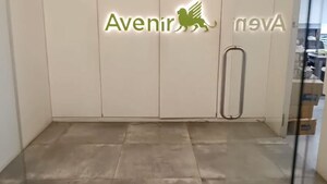 Room in  Office Space at Times Square Arcade 2, Thaltej – for Rent