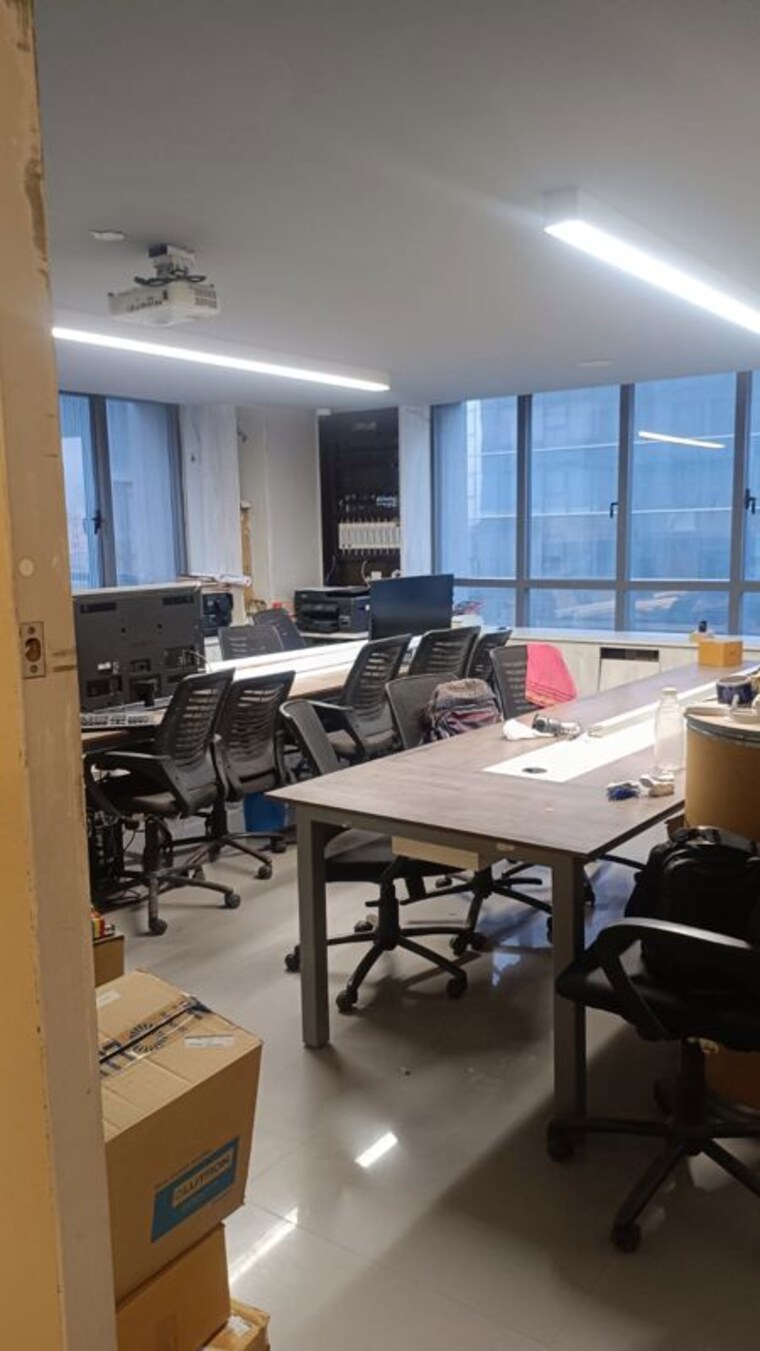 Team Area, times-square-arcade-2 Commercial Office Space 900 Sq.Ft. In Thaltej Ahmedabad 10595621