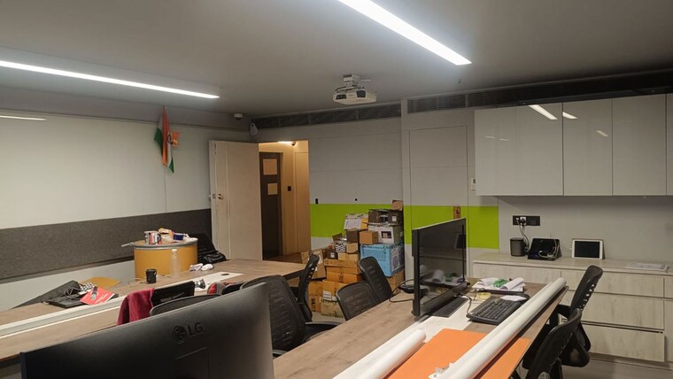 Team Area, times-square-arcade-2 Commercial Office Space 900 Sq.Ft. In Thaltej Ahmedabad 10595621