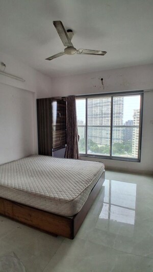 2 BHK Apartment For Rent in Neelyog Virat, Malad East