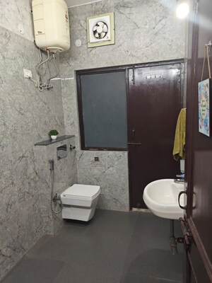 Bathroom in 3 BHK Builder Floor at Sector 47 – for Rent