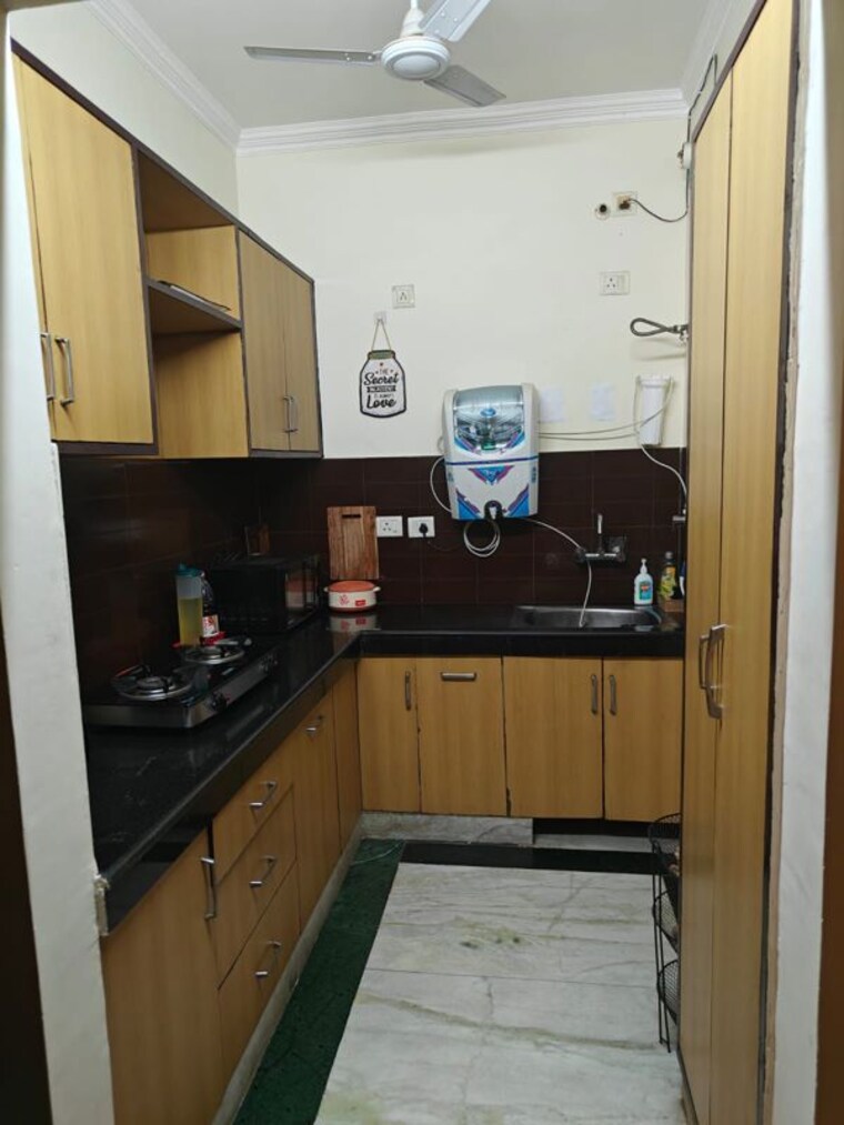 Kitchen, sector 47 3 Bedroom 2200 Sq.Ft. Builder Floor In Sector 47 Gurgaon 10613362