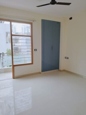 2 BHK Builder Floor For Rent in Sector 47