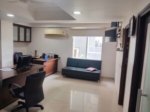 Team Area in  Office Space at Ellisbridge – for Rent