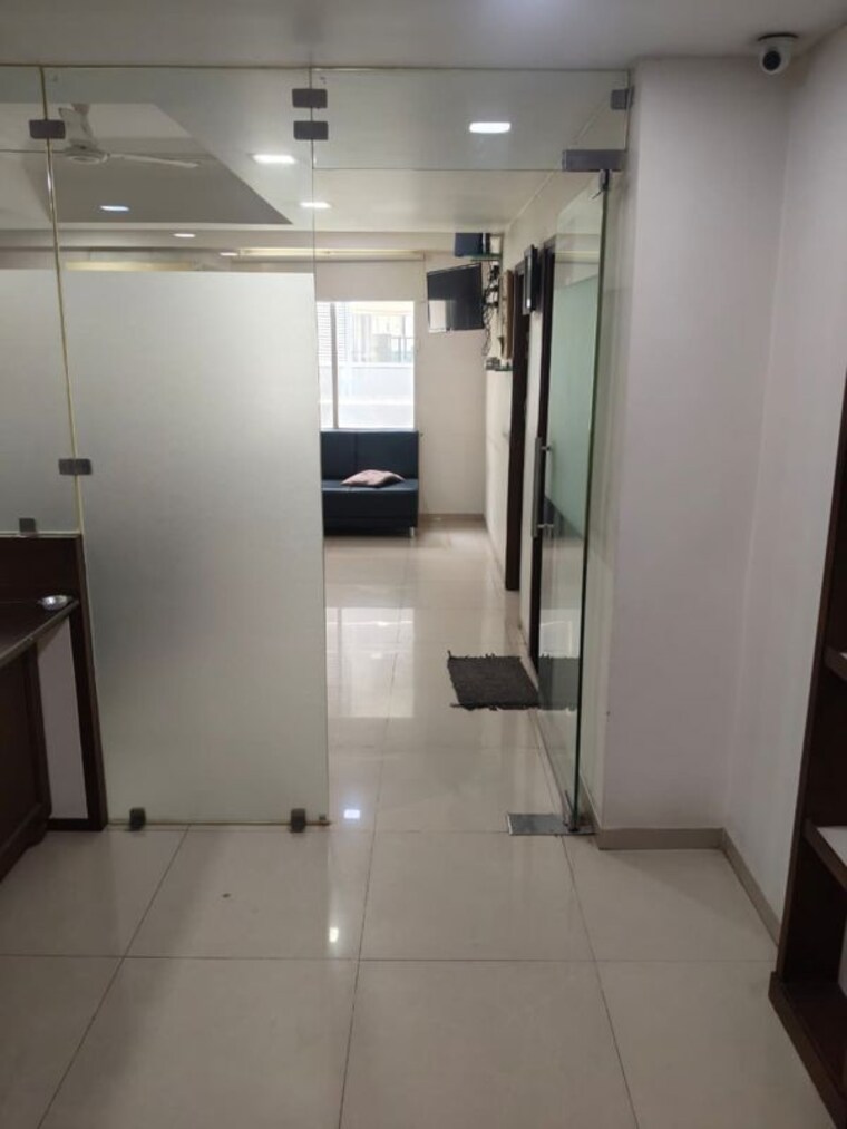 Team Area, ellisbridge Commercial Office Space 900 Sq.Ft. In Ellisbridge Ahmedabad 10586888