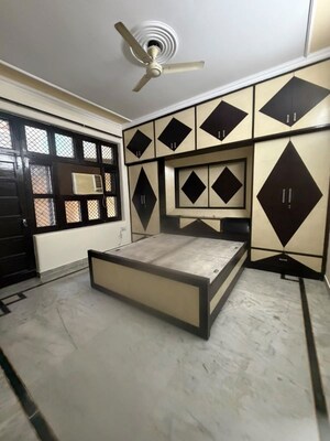 Staircase in 3 BHK Builder Floor at Sector 15 – for Rent