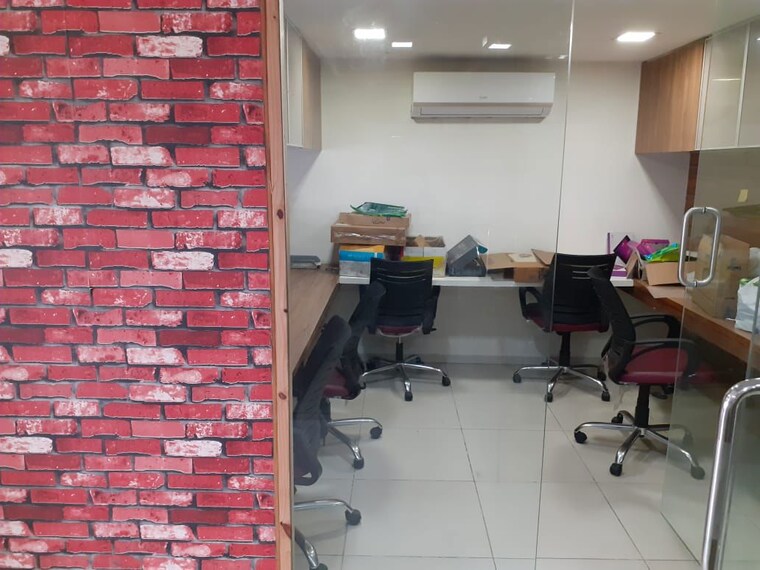 Team Area, ambli Commercial Office Space 1660 Sq.Ft. In Ambli Ahmedabad 10585884
