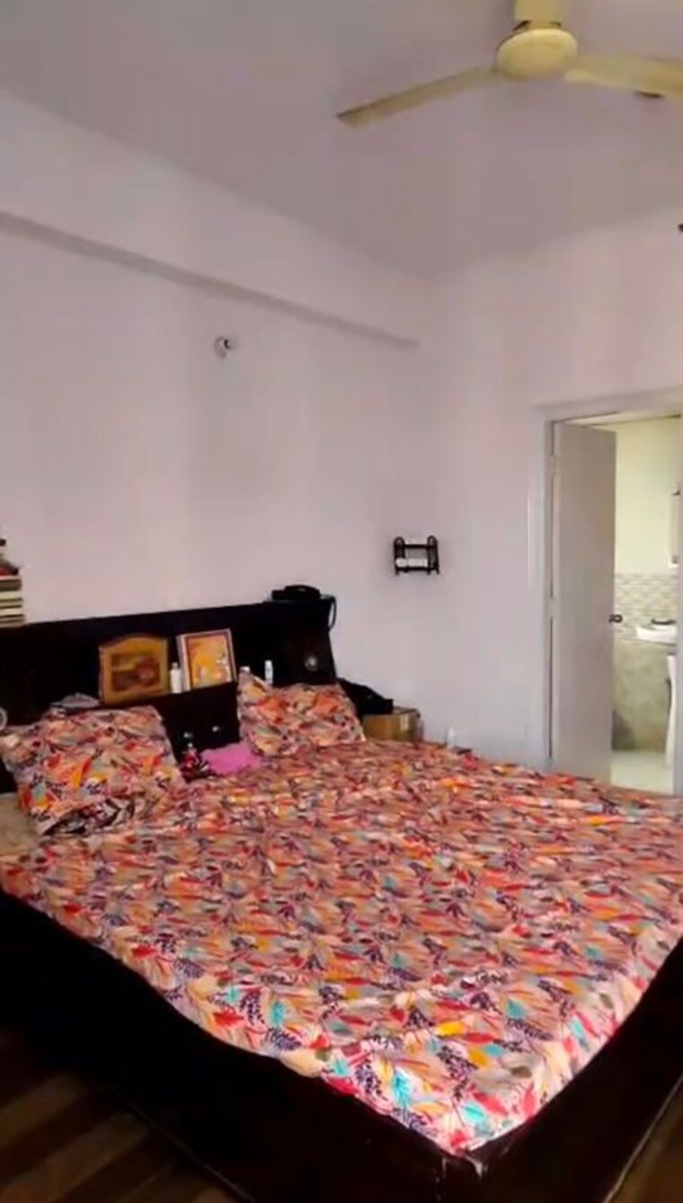 Bedroom, saviour-green-arch 3 Bedroom 1160 Sq.Ft. Apartment In Tech Zone 4 Greater Noida Greater Noida 10613432
