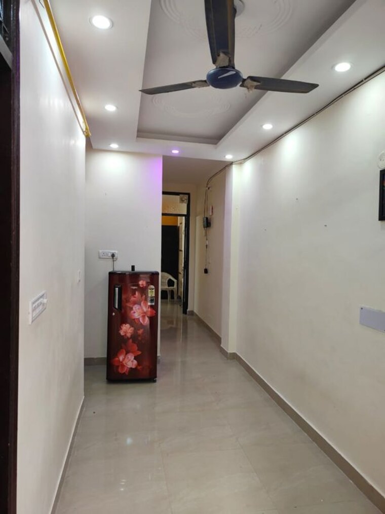 Room, sant nagar 2 Bedroom 800 Sq.Ft. Builder Floor In Sant Nagar Delhi 10613663