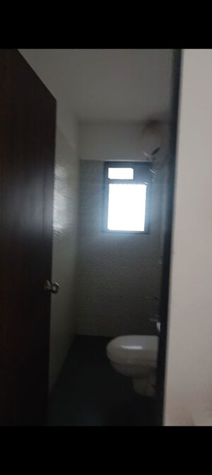 Room in 3 BHK Apartment at GK Sai Radha Complex, Bhandup West – for Sale