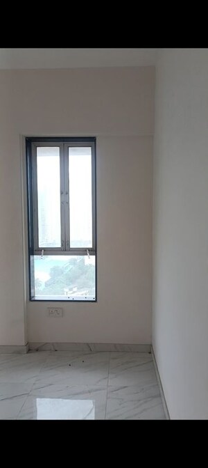 Room in 3 BHK Apartment at GK Sai Radha Complex, Bhandup West – for Sale