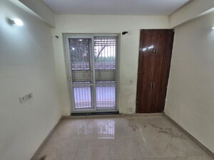 3 BHK Builder Floor For Rent in Sector 77