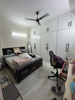 Team Area in 3 BHK Builder Floor at Chittaranjan Park – for Rent
