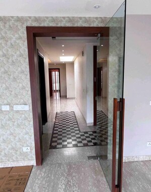 Building Lobby in 4 BHK Builder Floor at Panchsheel Park – for Rent