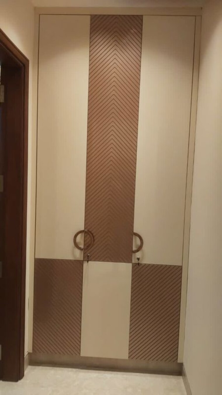 Bathroom, panchsheel enclave 3 Bedroom 300 Sq.Yd. Builder Floor In Panchsheel Enclave Delhi 10613736