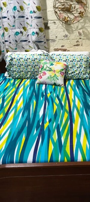 Bedroom in 2 BHK Apartment at Matunga – for Rent