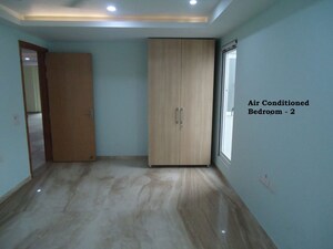 Room in 4 BHK Builder Floor at East Of Kailash – for Rent