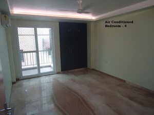 Room in 4 BHK Builder Floor at East Of Kailash – for Rent
