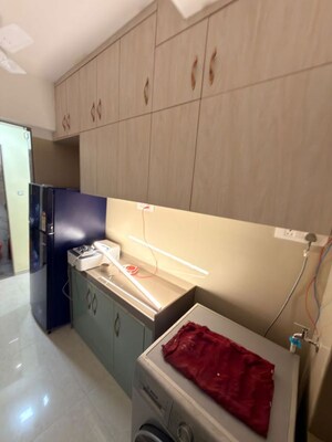 Furnished Amenities in 3 BHK Apartment at Marathon Monte South, Byculla West – for Rent