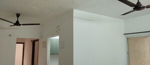 Room in 3 BHK Apartment at Marathon Monte South, Byculla West – for Rent