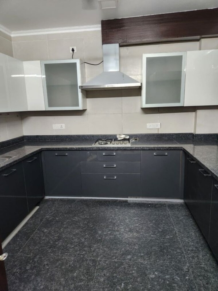 Kitchen, green park extension 4 Bedroom 311 Sq.Yd. Builder Floor In Green Park Extension Delhi 10613760