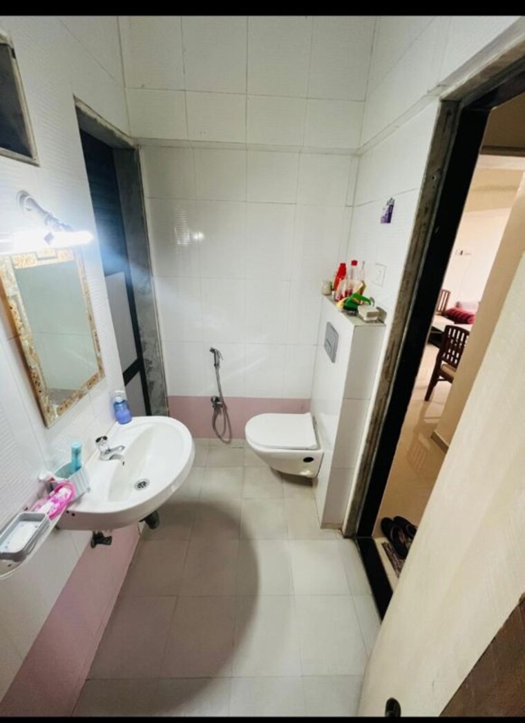 Washroom, ssb-ashok-nagar 1 Bedroom 485 Sq.Ft. Apartment In Balkum Pada Thane 10613743