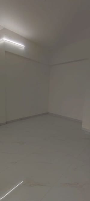 Room in 2 BHK Apartment at Anant Metropolis Insignia Towers, Kasarvadavali – for Rent