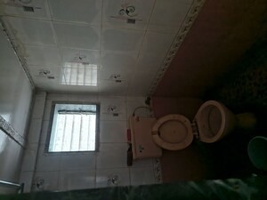 Bathroom in 1 BHK Apartment at Kurla – for Rent