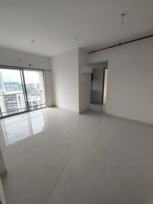 Room in 2 BHK Apartment at Prescon Midtown Bay, Mahim West – for Rent