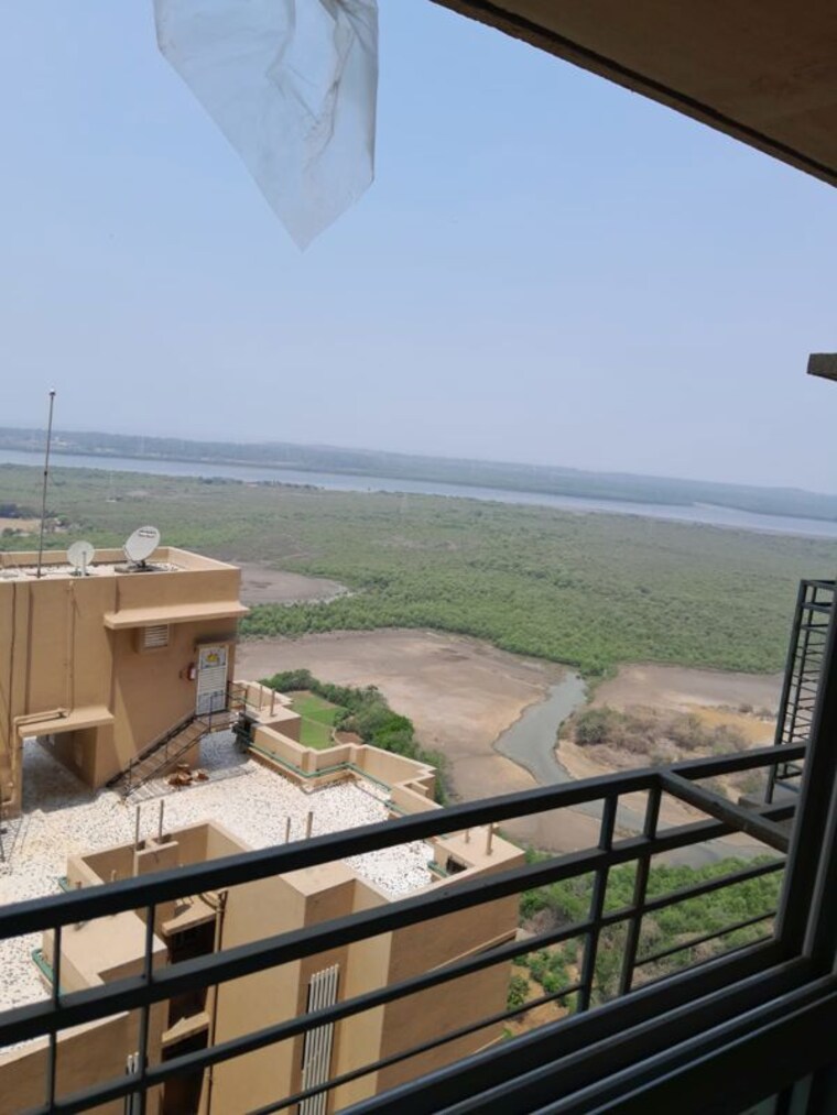 Balcony, gurukrupa-marina-enclave 3 Bedroom 818 Sq.Ft. Apartment In Malad West Mumbai 10613784