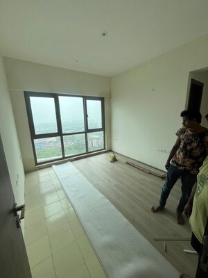 2 BHK Apartment For Rent in Dosti Eastern Bay, Wadala