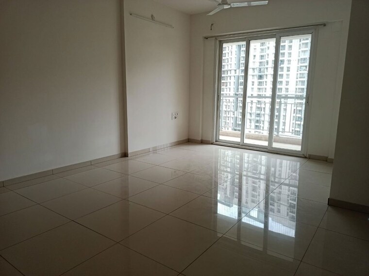 Room, godrej-emerald 3 Bedroom 1090 Sq.Ft. Apartment In Ghodbunder Road Thane 10613789