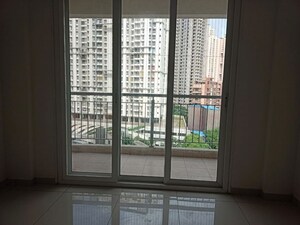 Room in 3 BHK Apartment at Godrej Emerald, Ghodbunder Road – for Rent