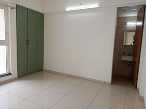 Room in 3 BHK Apartment at Godrej Emerald, Ghodbunder Road – for Rent