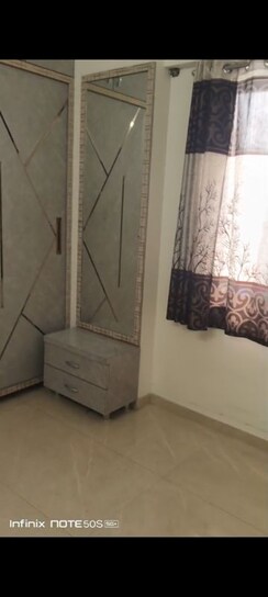 2 BHK + Prayer Room Apartment For Rent in Pallavi Chhaya CHS